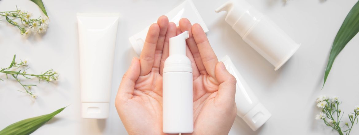 Kako izbrati pravo embalažo za vaš kozmetični izdelek: Nasveti za optimalno odločitev